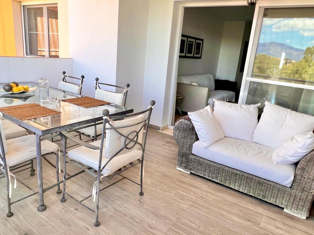 Penthouse /View/Sea/Quiet/Golf/Pool/Atalaya Apartamento Estepona Exterior foto
